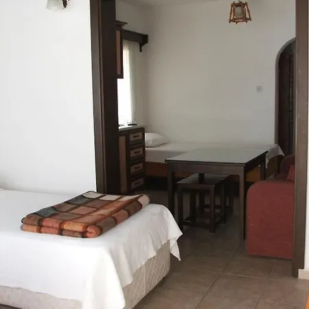 Berg Hotel *